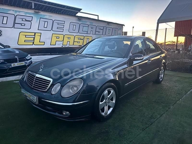 Azul Usado 2005 Mercedes E270 Elegance Berlina | 4699 € (Precio justo) - Imagen 1/4