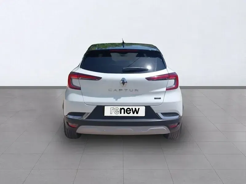 Usado Renault Captur Techno 145 CV (106 kW) 2023 Blanco SUV