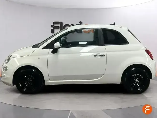Usado Fiat 500 70 CV (51 kW) 2022 Blanco Utilitario