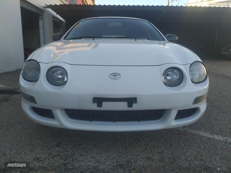 Usado Toyota Celica 116 CV (85 kW) 1997 Blanco Coupe