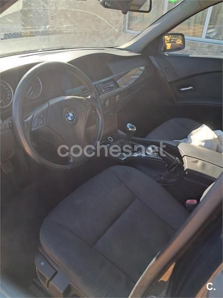 Usado BMW 530 231 CV (169 kW) 2004 Azul Berlina