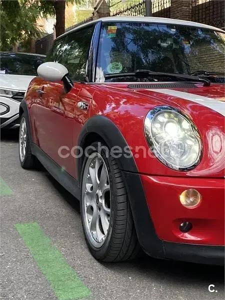 Usado Mini Cooper S 170 CV (125 kW) 2006 Rojo Utilitario