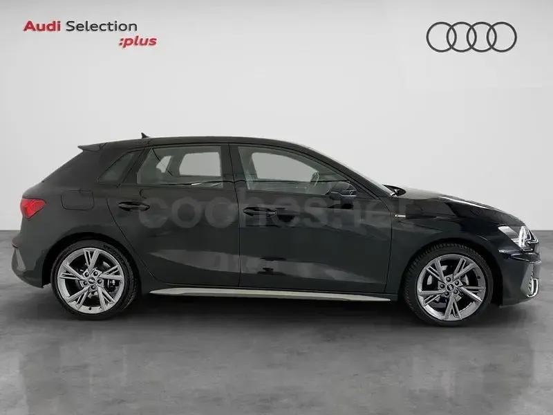 Usado Audi A3 S-Line 150 CV (110 kW) 2023 Negro Berlina