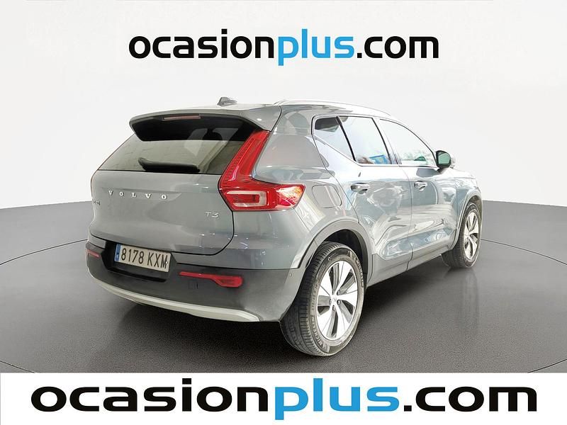 Usado Volvo XC40 Momentum 163 CV (119 kW) 2019 Gris SUV