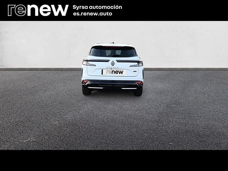 Usado Renault Espace Techno 200 CV (147 kW) 2024 Blanco Familiar