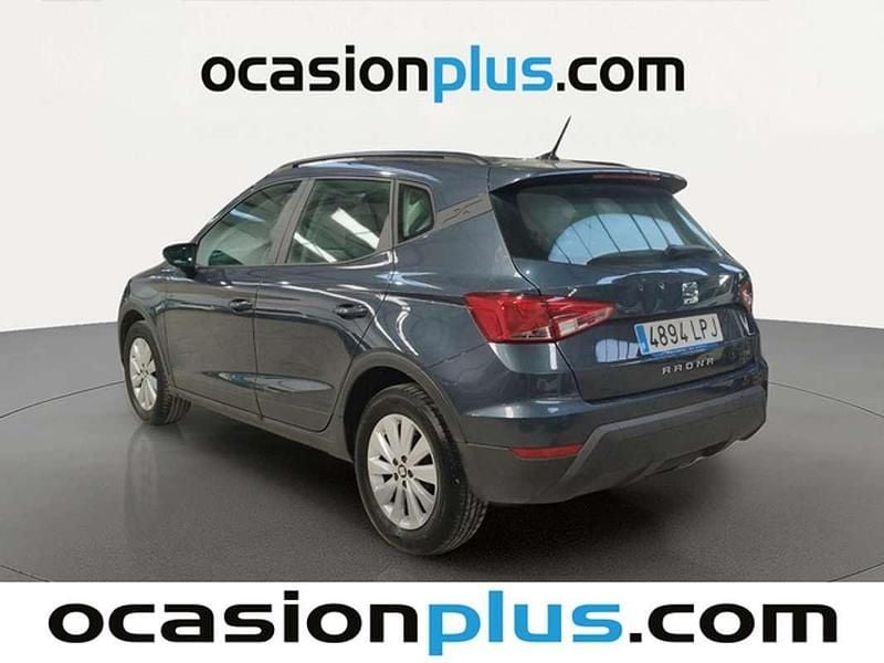 Usado Seat Arona Style 90 CV (66 kW) 2021 Gris SUV