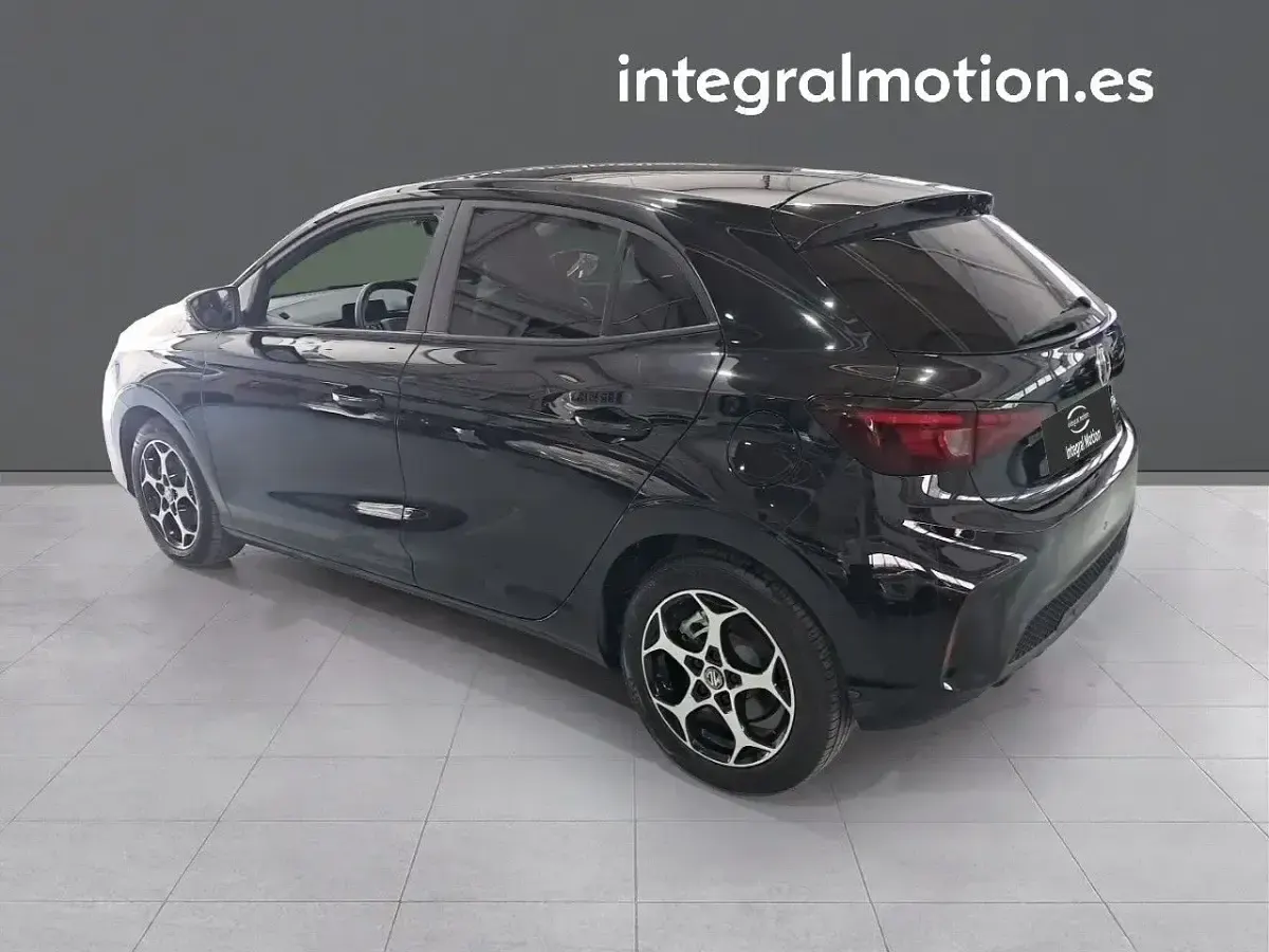 Usado MG MG3 Luxury 195 CV (143 kW) 2025 Negro Utilitario