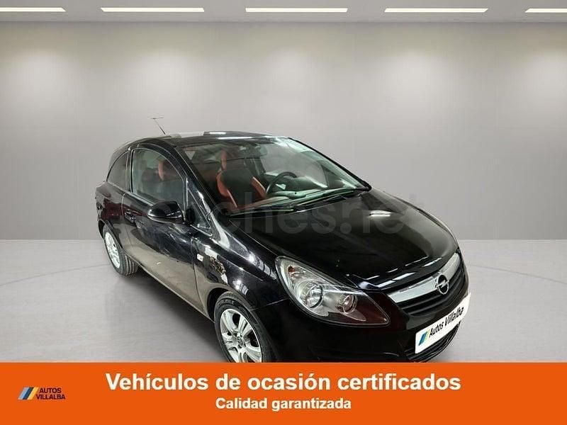 Usado Opel Corsa Selective 101 CV (74 kW) 2011 Negro Utilitario