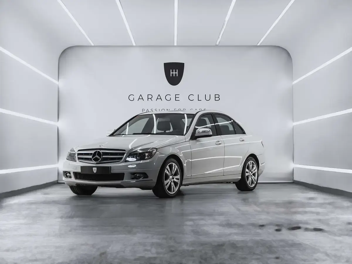 Usado Mercedes C220 Avantgarde 170 CV (125 kW) 2008 Berlina