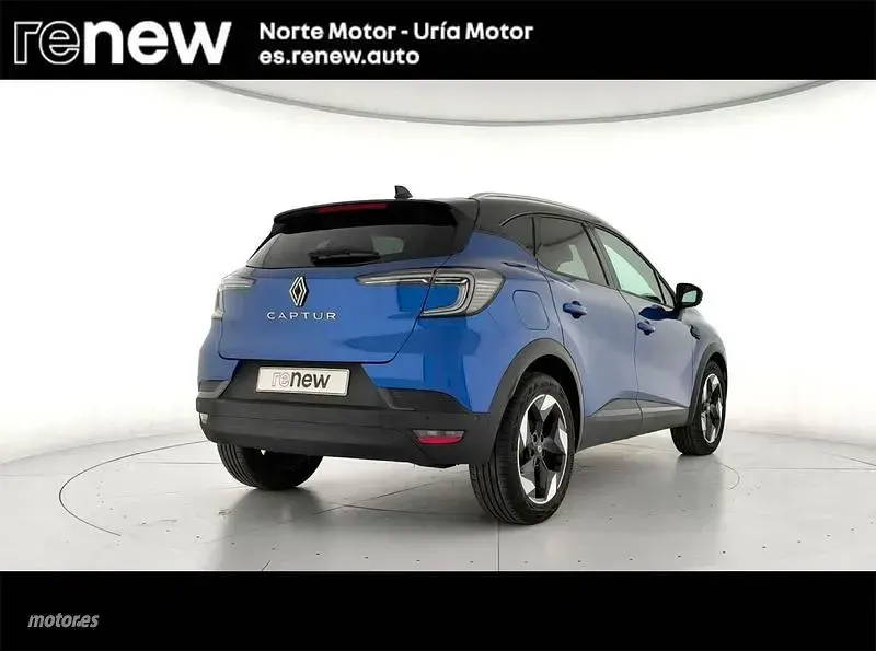 Usado Renault Captur Techno 100 CV (73 kW) 2025 Azul SUV
