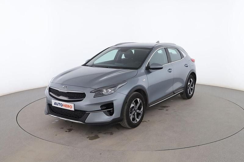 Gris Usado 2019 Kia XCeed SUV | 16.199 € (Precio justo) - Imagen 1/4