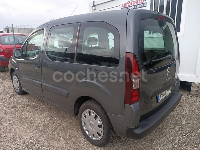 Usado Citroën Berlingo Seduction 92 CV (67 kW) 2013 Gris / plata Monovolumen