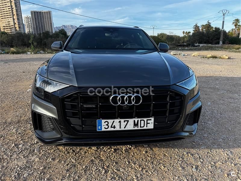 Gris / plata Usado 2020 Audi Q8 S-Line SUV | 67.000 € (Precio justo) - Imagen 1/4
