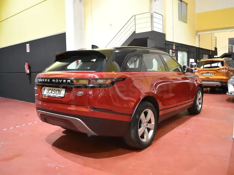 Usado Land Rover Range Rover Velar HSE 180 CV (132 kW) 2019 Rojo SUV