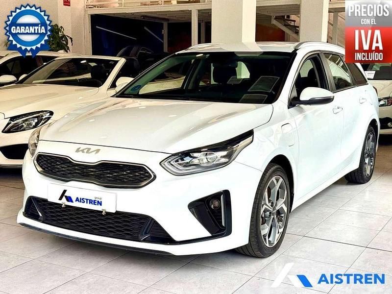 Blanco Usado 2022 Kia Ceed Familiar | 17.990 € (Precio justo) - Imagen 1/4