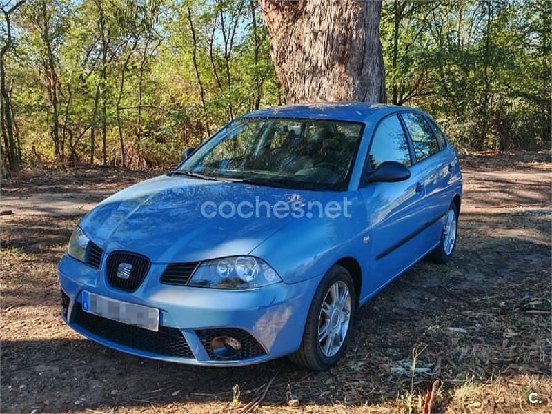 Azul Usado 2006 Seat Ibiza Reference Berlina | 2999 € (Precio justo) - Imagen 1/4