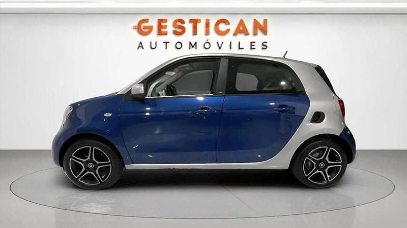 Usado Smart ForFour Passion 75 CV (55 kW) 2016 Azul Utilitario