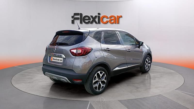 Usado Renault Captur Intens 90 HP (66 kW) 2018 Cinzento SUV