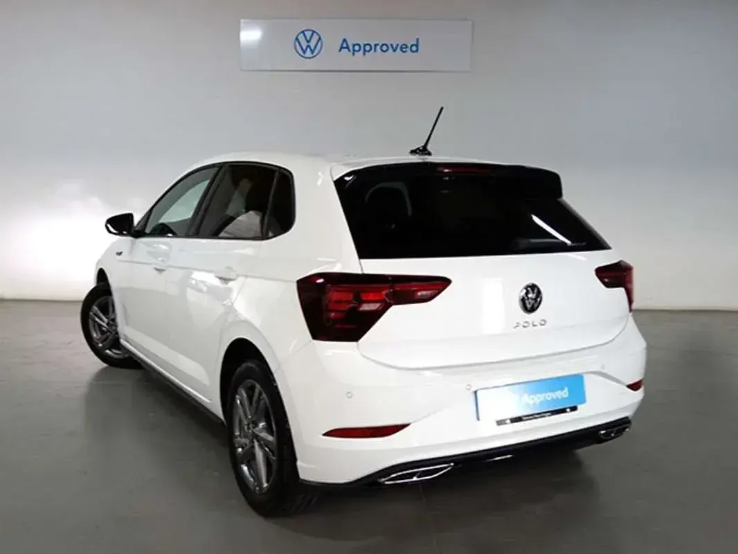 Usado VW Polo R-line 95 CV (69 kW) 2023 Blanco Utilitario