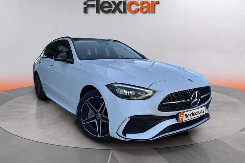 Blanco Usado 2022 Mercedes C300e Familiar | 38.890 € (Buen precio) - Imagen 1/4