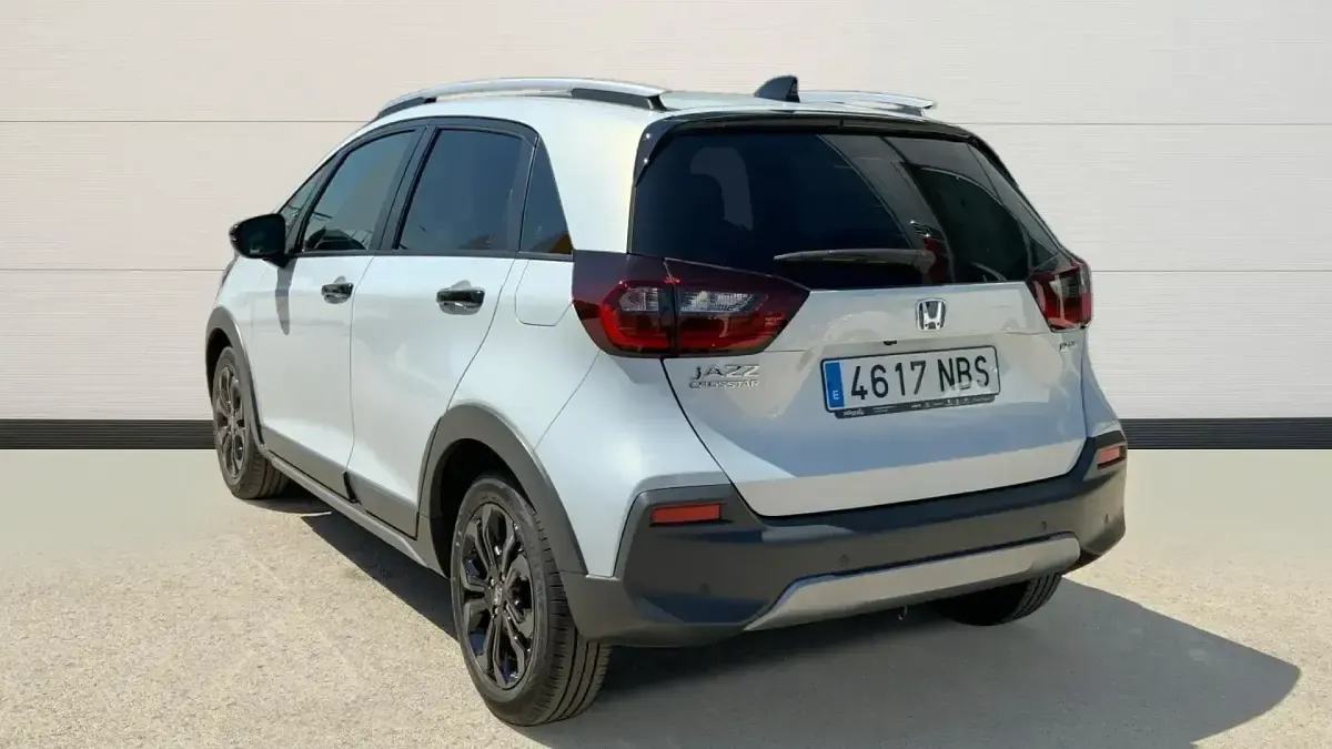 Usado Honda Jazz 122 CV (89 kW) 2025 Blanco Utilitario
