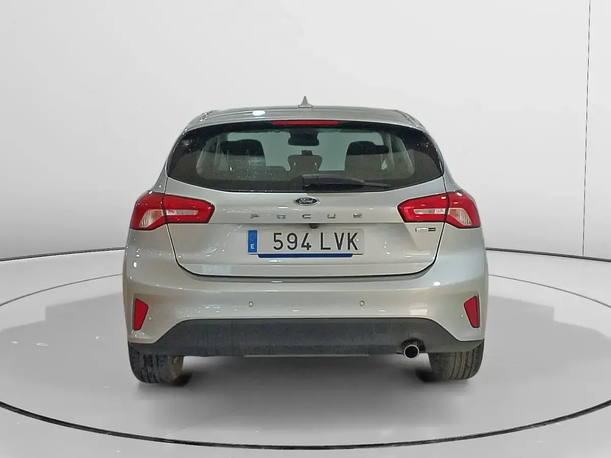 Usado Ford Focus Trend+ 126 CV (92 kW) 2021 Gris Utilitario