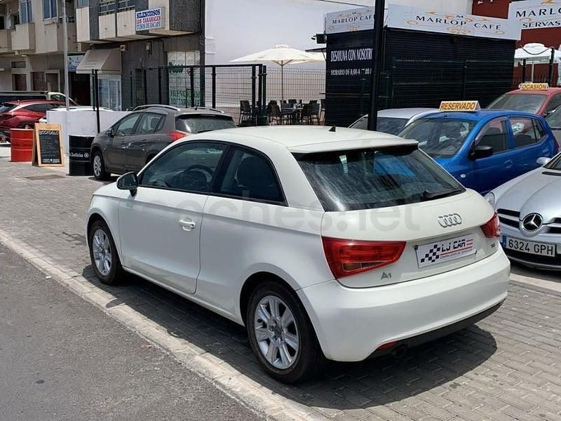 Usado Audi A1 Ambition 105 CV (77 kW) 2011 Blanco Utilitario