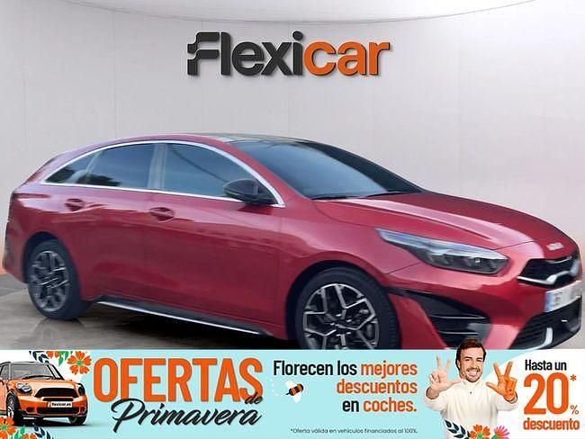 Usado Kia ProCeed GT-Line 120 CV (88 kW) 2022 Rojo Utilitario