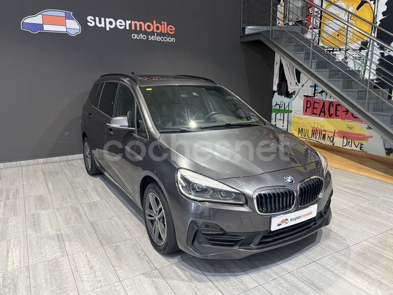 Gris / plata Usado 2018 BMW 218 Familiar | 18.400 € (Precio justo) - Imagen 1/4