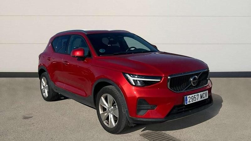 Usado Volvo XC40 Core 165 CV (121 kW) 2022 Rojo SUV