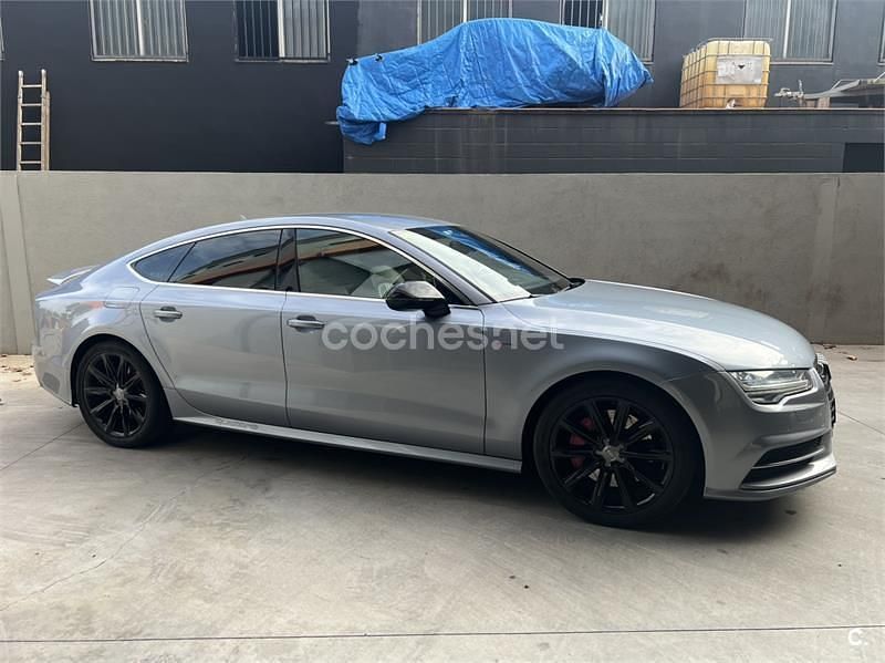 Usado Audi A7 Sportback S-Line 320 CV (235 kW) 2015 Gris / plata Utilitario