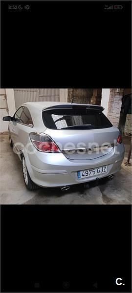 Usado Opel Astra GTC Sport 120 CV (88 kW) 2008 Gris / plata Berlina
