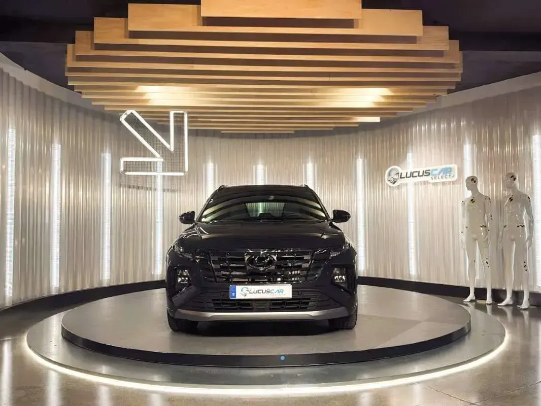 Usado Hyundai Tucson N Line 136 CV (100 kW) 2024 Gris SUV