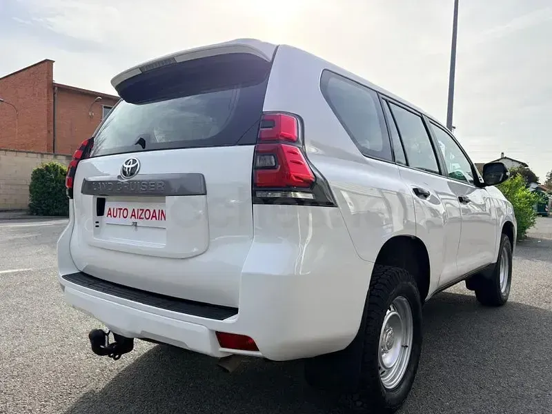 Usado Toyota Land Cruiser 204 CV (150 kW) 2021 Blanco SUV