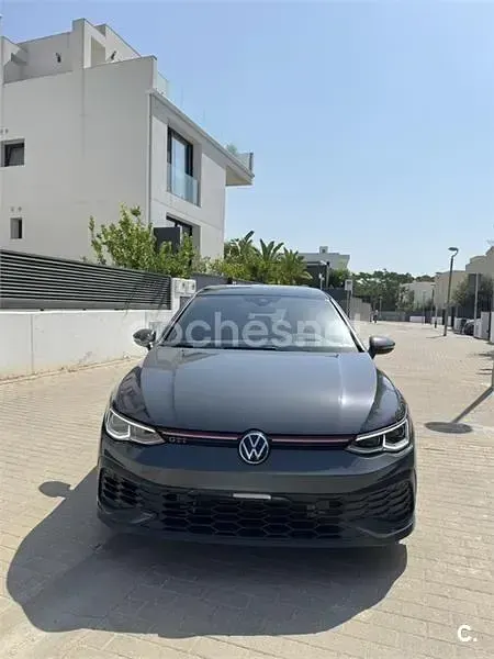 Usado VW Golf VII GTI Clubsport 301 CV (221 kW) 2021 Gris / plata Utilitario