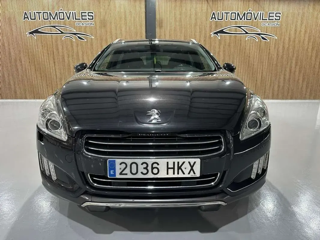 Usado Peugeot 508 200 CV (147 kW) 2012 Negro SUV