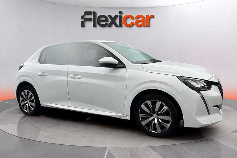 Blanco Usado 2021 Peugeot 208 Active Utilitario | 11.250 € (Precio justo) - Imagen 1/4