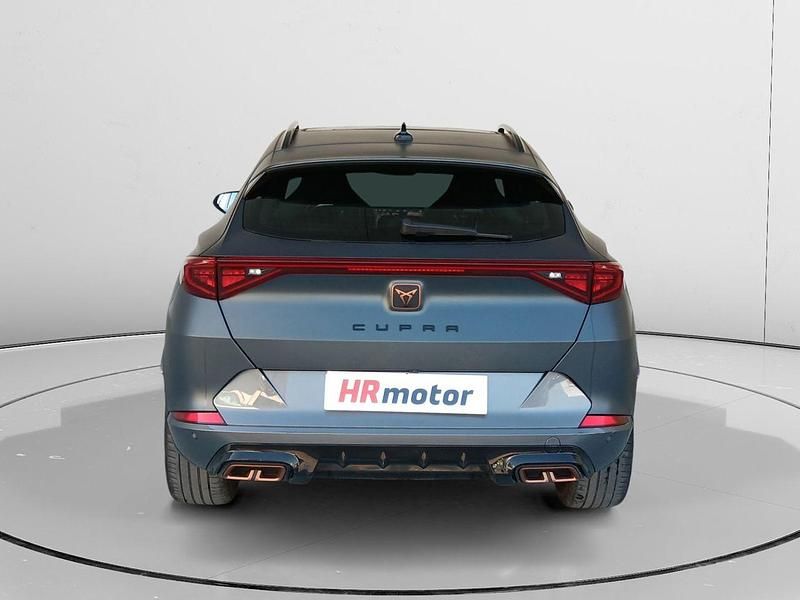 Usado Cupra Formentor VZ 245 CV (180 kW) 2023 Gris SUV