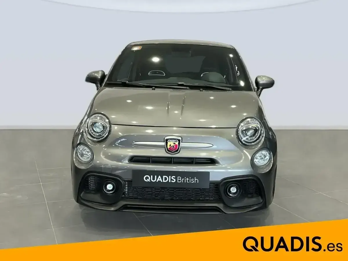 Usado Abarth 595 165 CV (121 kW) 2023 Gris Utilitario
