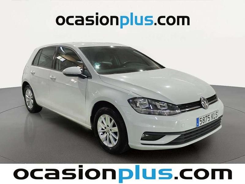 Usado VW Golf VII Edition 110 CV (80 kW) 2018 Blanco Utilitario