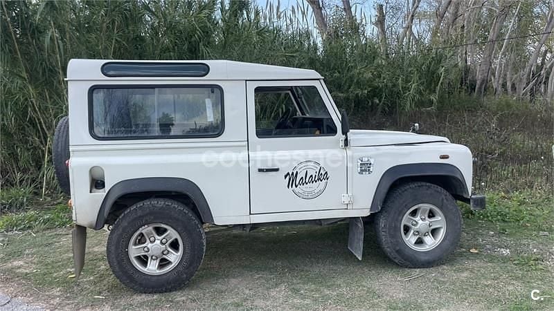 Blanco Usado 2003 Land Rover Defender SUV | 25.000 € (Buen precio) - Imagen 1/4