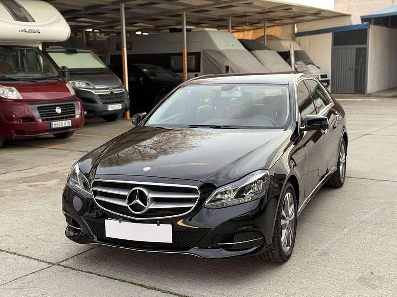 Usado Mercedes E200 Avantgarde 136 CV (100 kW) 2015 Berlina