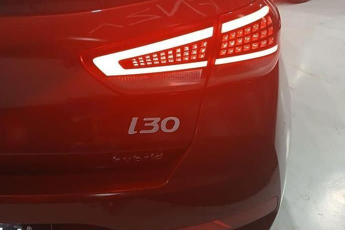 Usado Hyundai i30 100 CV (73 kW) 2024