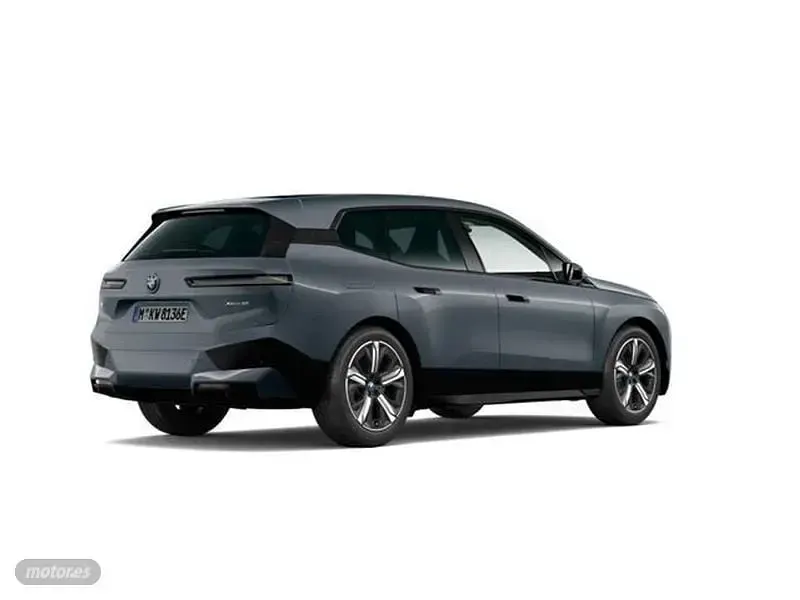 Usado BMW iX 384 kW (523 CV) 2025 Gris SUV
