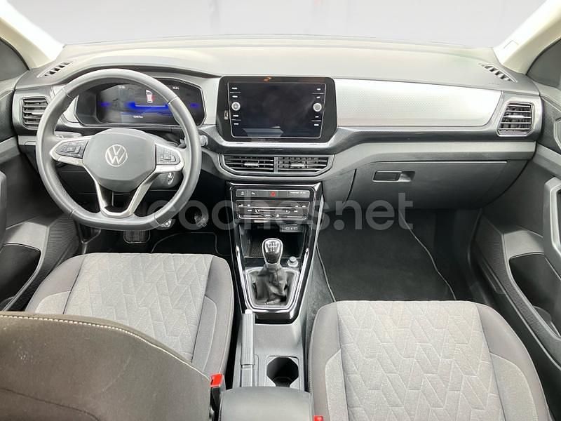 Usado VW T-Cross Life 95 CV (69 kW) 2024 Gris / plata SUV