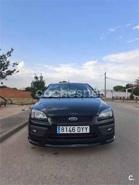 Negro Usado 2006 Ford Focus Sport Berlina | 3000 € (Precio justo) - Imagen 1/4
