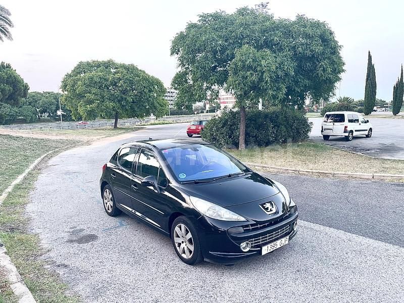 Usado Peugeot 207 Sport 120 CV (88 kW) 2010 Negro Berlina