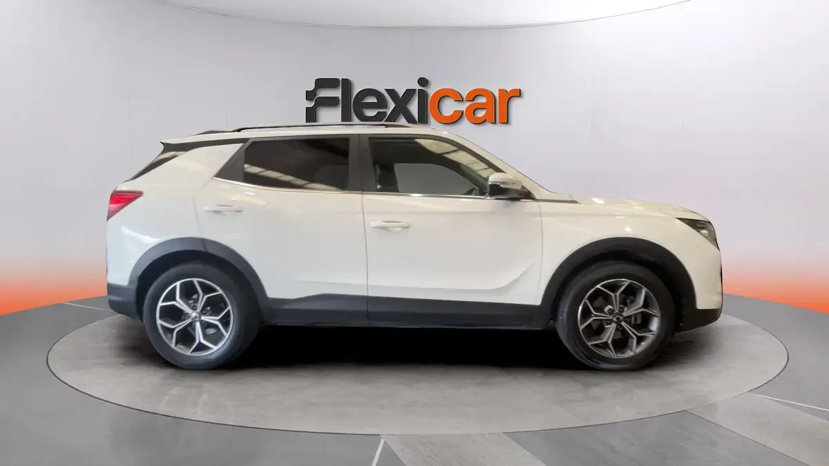 Usado SsangYong Korando 163 CV (119 kW) 2024 Blanco SUV