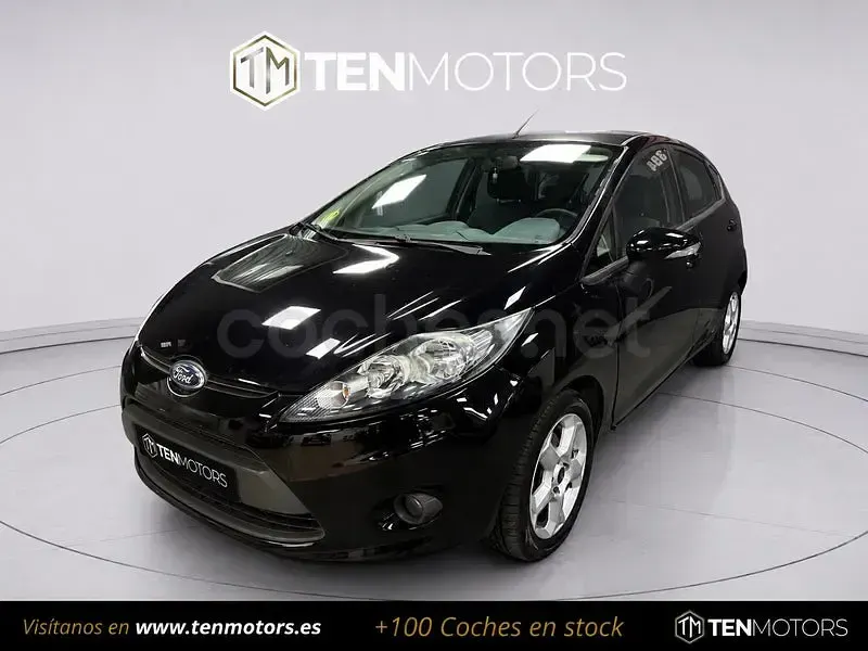 Usado Ford Fiesta Trend 68 CV (50 kW) 2010 Negro Berlina