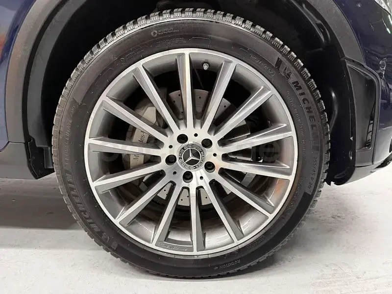 Usado Mercedes GLC300e 306 CV (225 kW) 2023 Azul Coupe